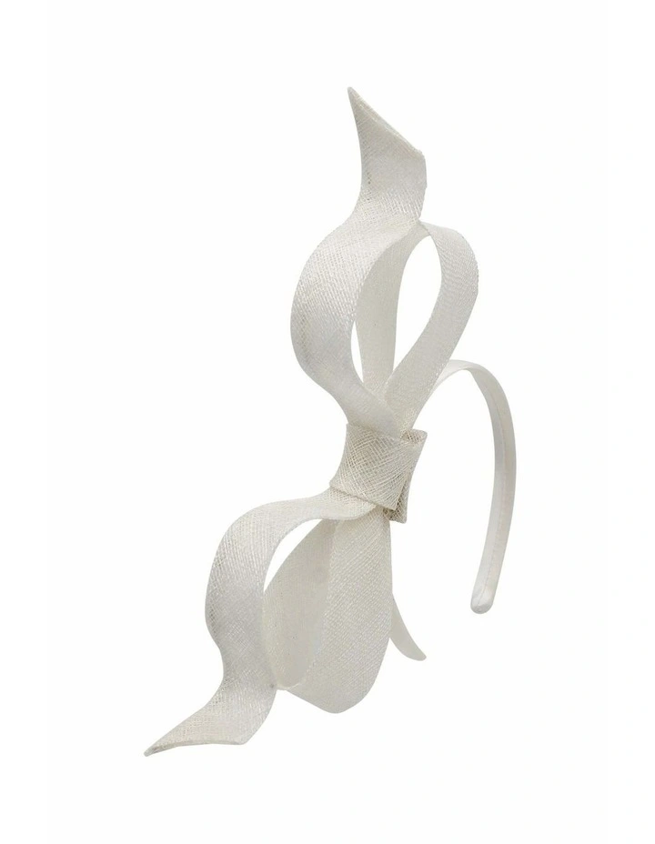 Sutton Fascinator in White image 5