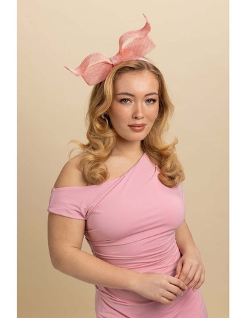 Pink colour