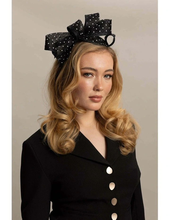 Sadie Fascinator in Black image 1