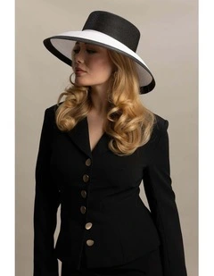 Kartia Racewear Droop Hat in White & Black
