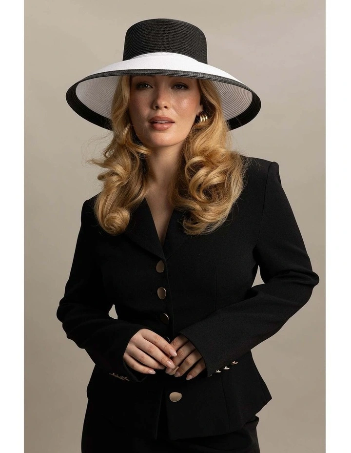Kartia Racewear Droop Hat in White & Black image 3