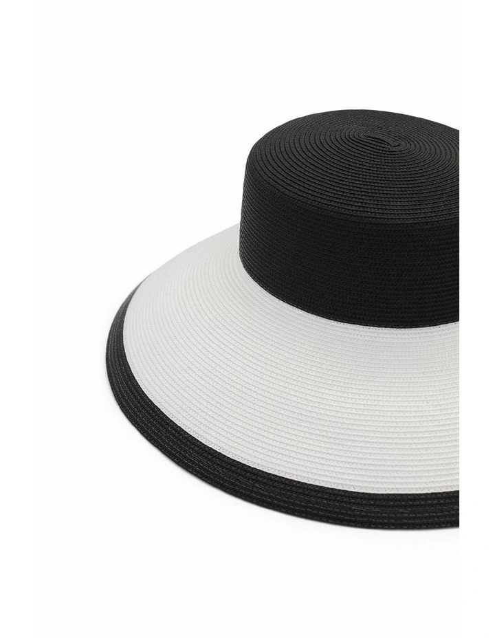 Kartia Racewear Droop Hat in White & Black image 5