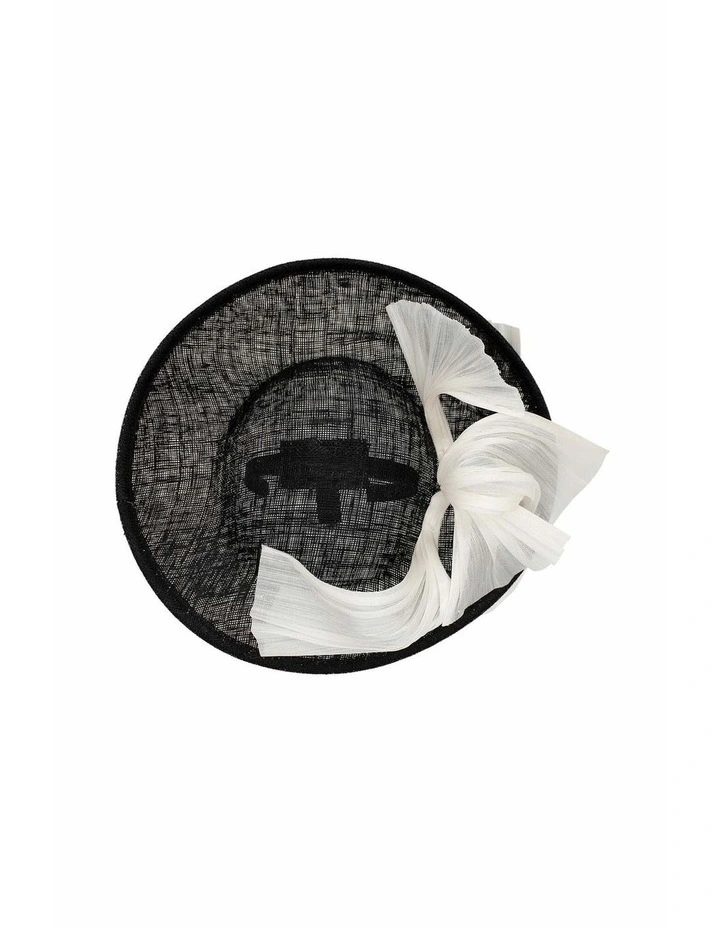 Yumi Fascinator in Black & White image 5