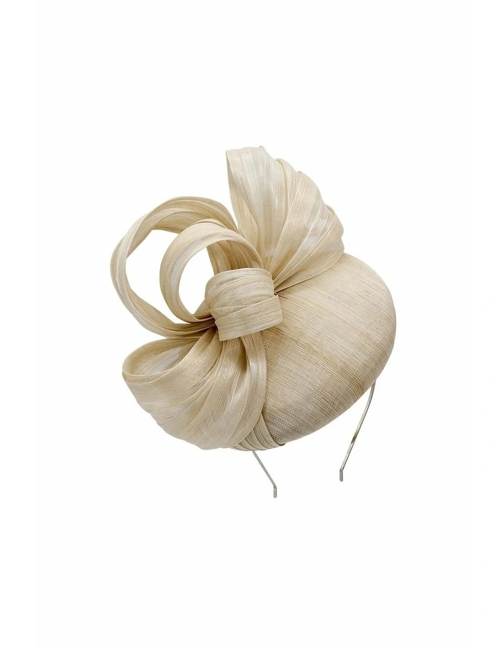 Chantelle Fascinator in Natural Beige image 2
