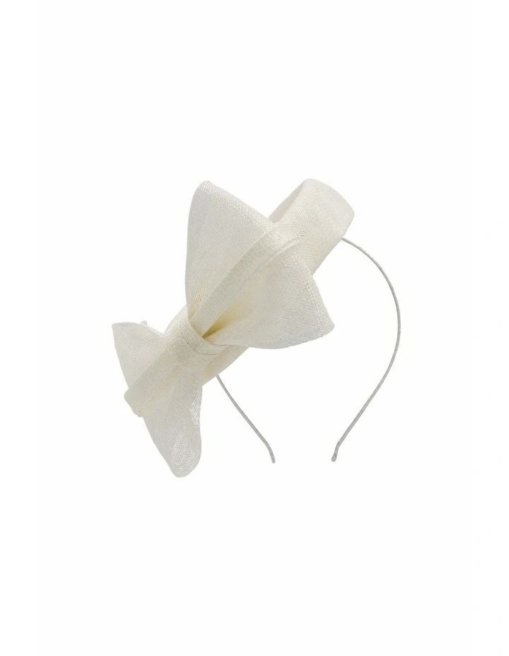Juliet Fascinator in White image 4