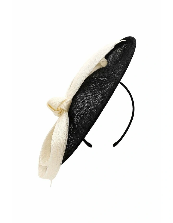 Bonnie Fascinator in Black image 2