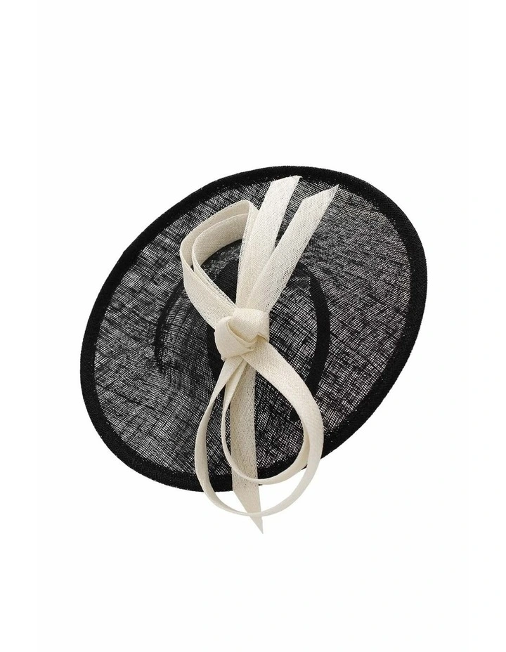Bonnie Fascinator in Black image 5