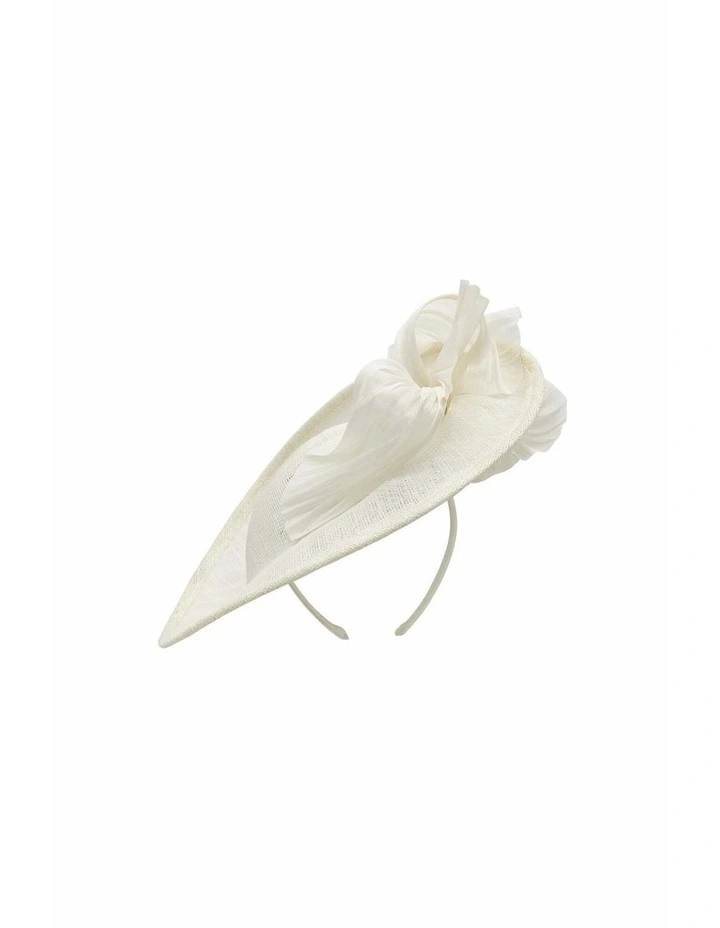 Yumi Fascinator in Ivory White image 2