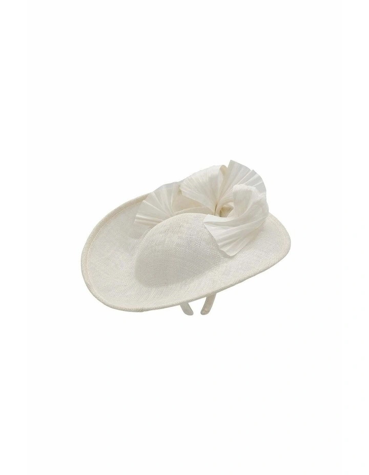 Yumi Fascinator in Ivory White image 4
