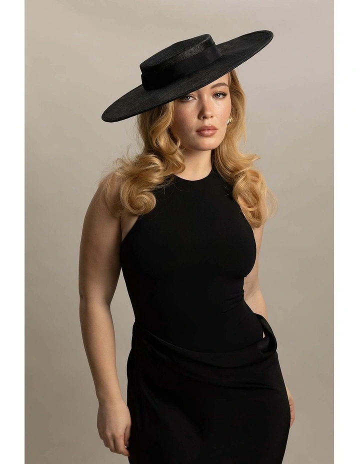 Alissa Racewear Boater in Black image 4