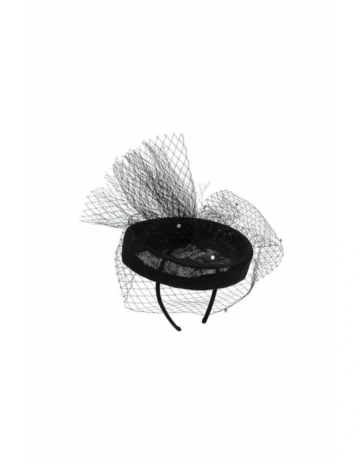 Prue Fascinator in Black image 3