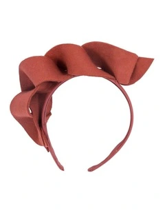 Twisted orange felt winter racing fascinator by Max Alexander J438RU