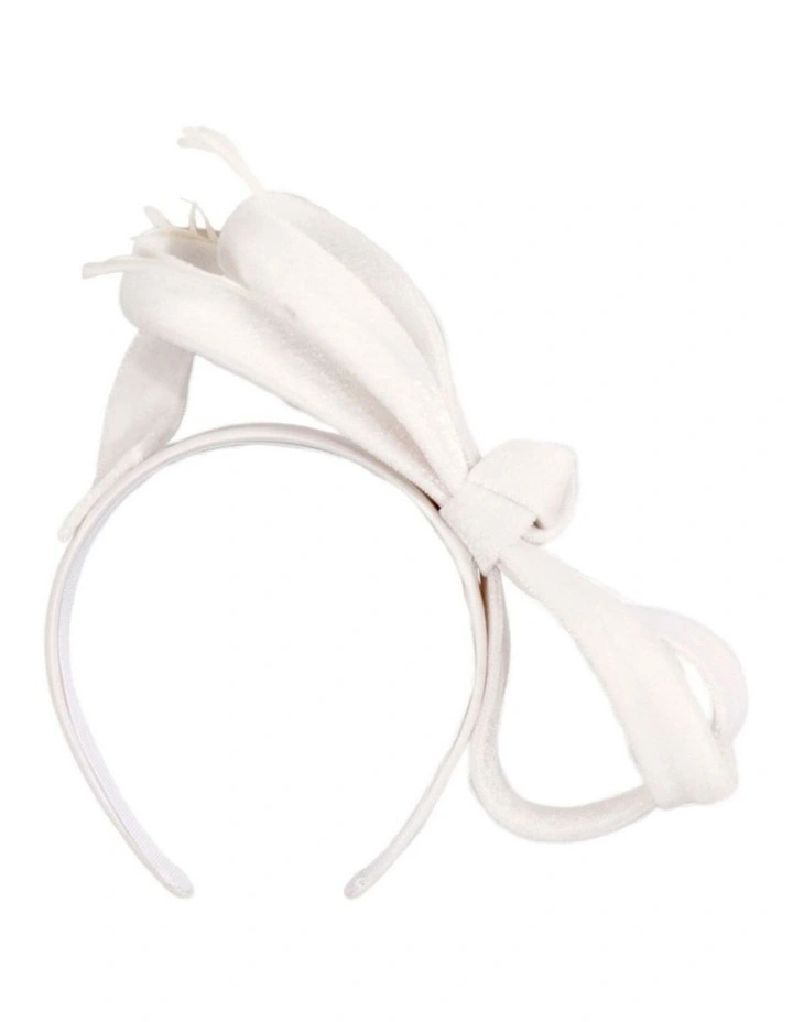 White velvet bow racing fascinator by Max Alexander J446W image 1