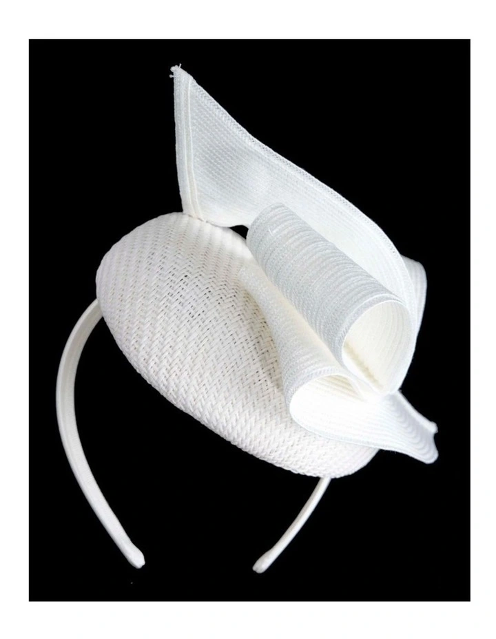 White pillbox fascinator by Fillies Collection S324WHT image 5