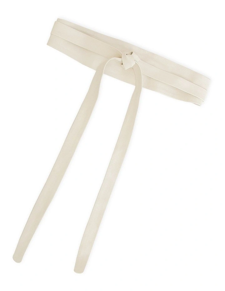 Odyssey Soft Wrap Leather Belt in Cream image 2