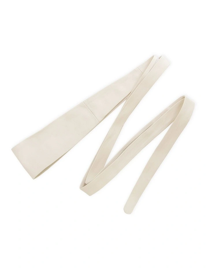 Odyssey Soft Wrap Leather Belt in Cream image 3