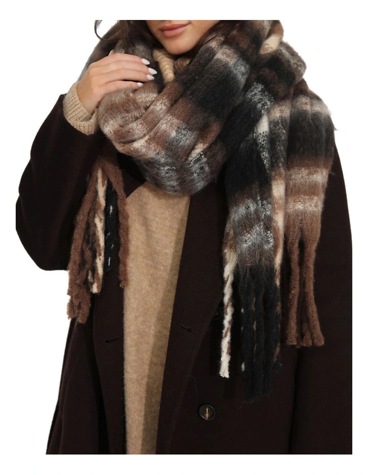 Timeless Scarf in Brown image 7