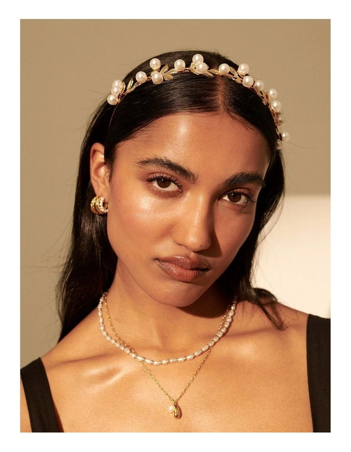Tiana Pearl Leaf Statement Headband image 2