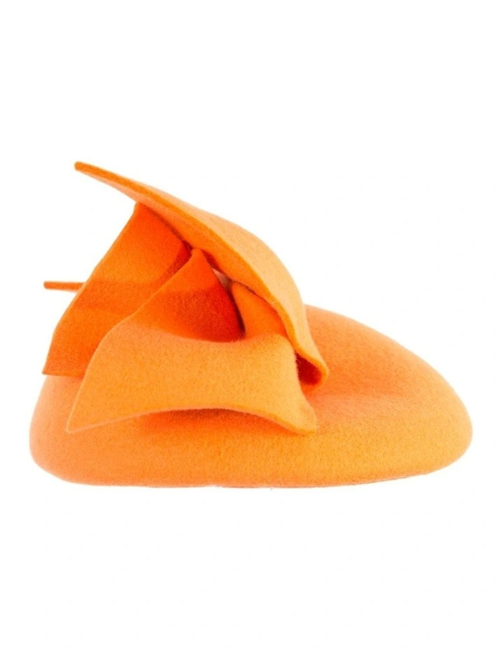 Orange felt winter racing pillbox fascinator J434OR image 3