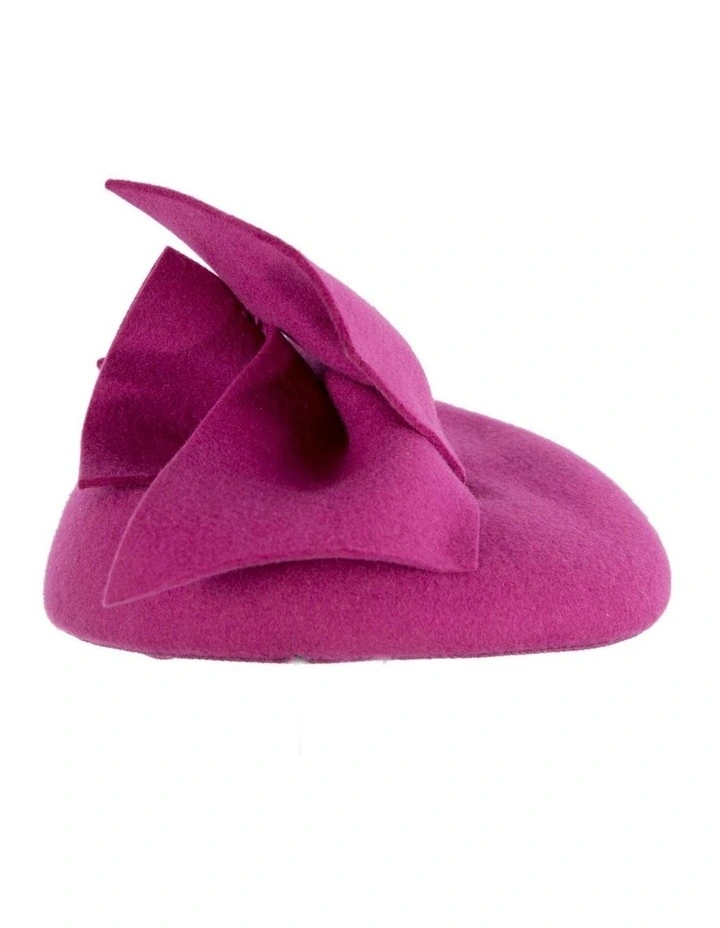 Fuchsia felt winter racing pillbox fascinator J434F image 3
