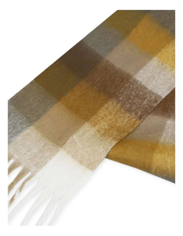 Vail Checkered Scarf image 4