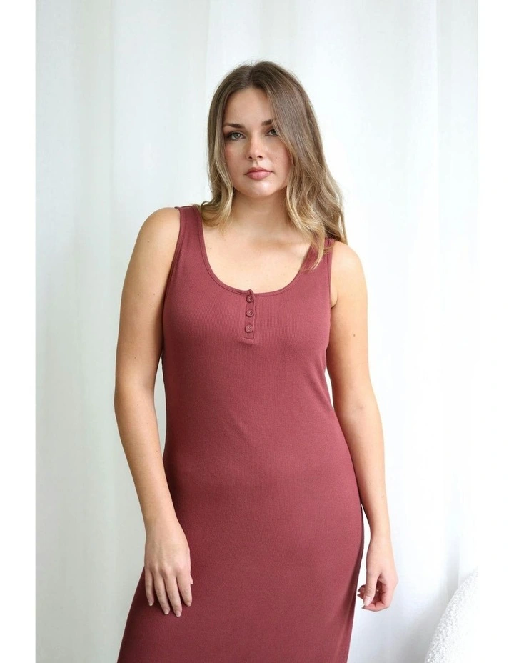 Monique Long Sleeveless Henley Dress in Red image 6