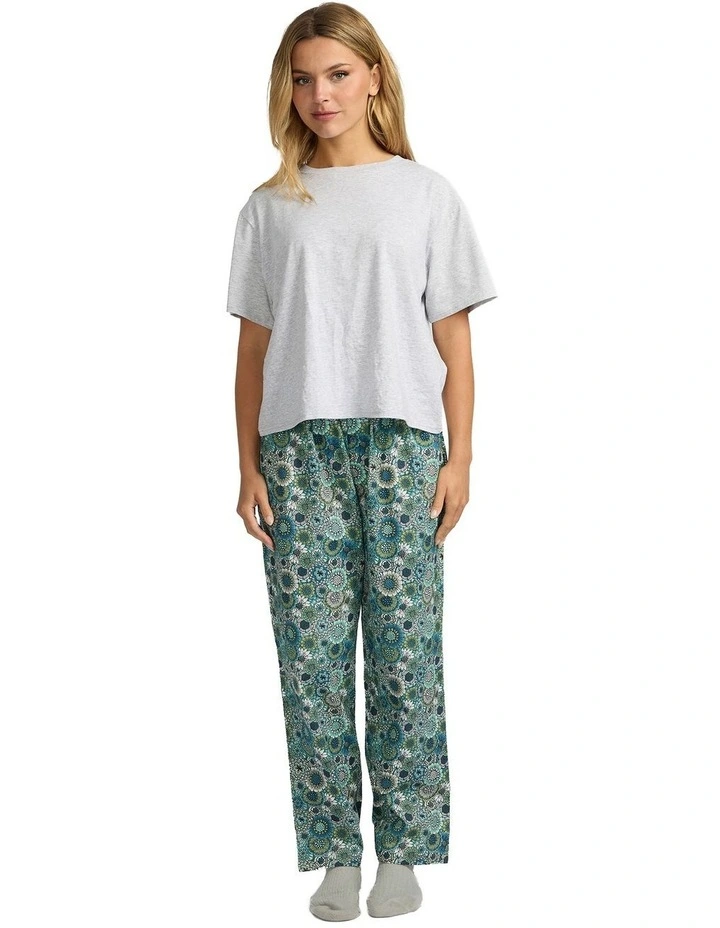 Mitch Dowd - Women's Floral Pyjama Set image 6