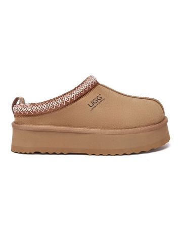 Camel colour