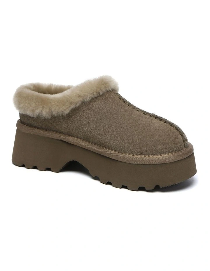Australian Shepherd UGG Adrian Platform Slippers image 2