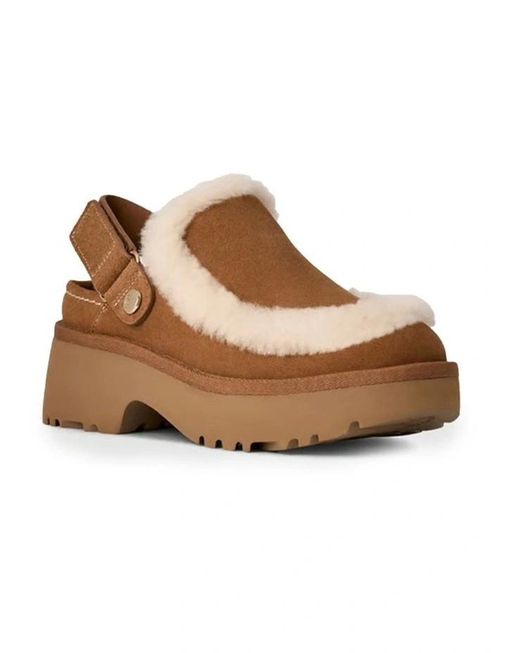 UGG Women Esmee Clog image 2