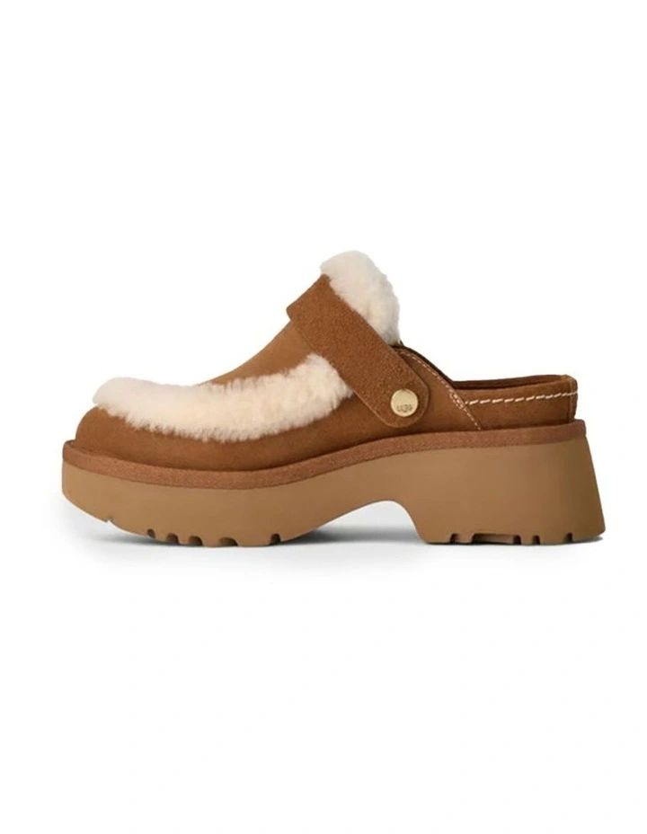 UGG Women Esmee Clog image 4