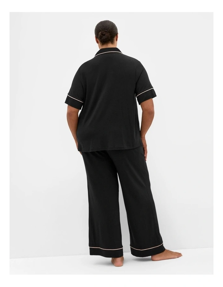 Plus Size Signature Pyjama Shirt in black image 2