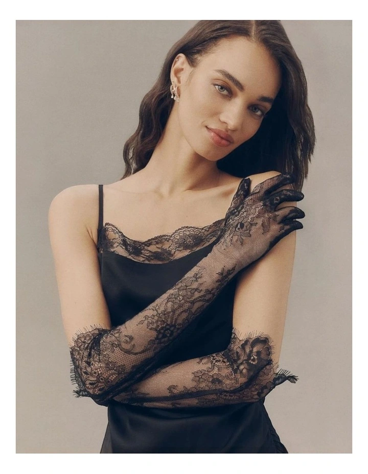 High Heel Jungle Chantilly Lace Opera Gloves image 2
