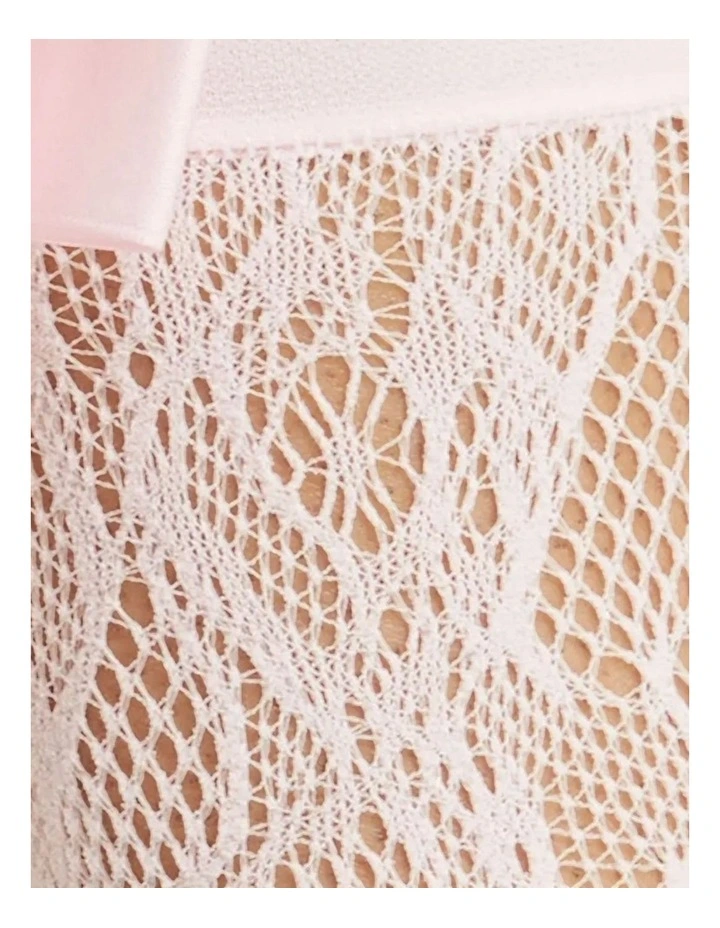 Coco Lace Socks in Pink image 3