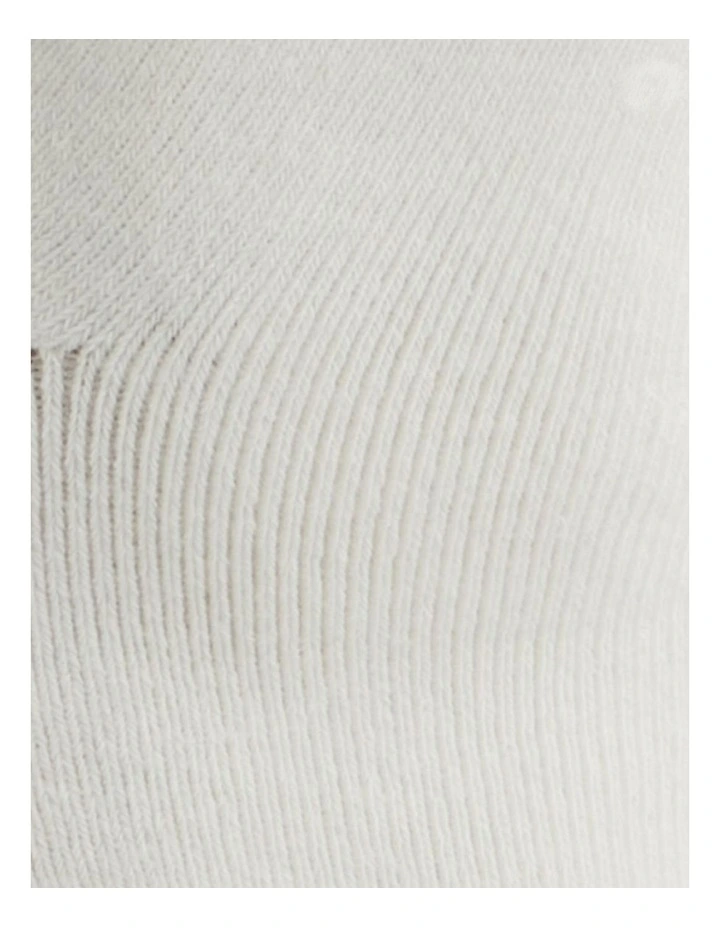 After Party Silicon Toe Socks Separators in White image 4