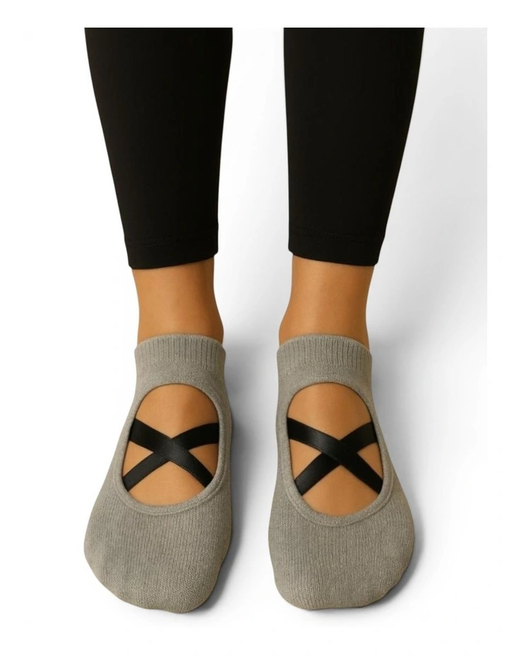 Pilates Grip Socks Pack of 2 in Black image 3