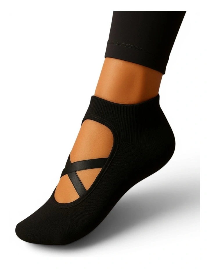 Pilates Grip Socks Pack of 2 in Black image 4