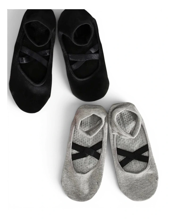 Pilates Grip Socks Pack of 2 in Black image 5