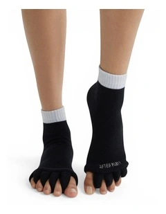 After Party Silicon Toe Socks Separators in Black
