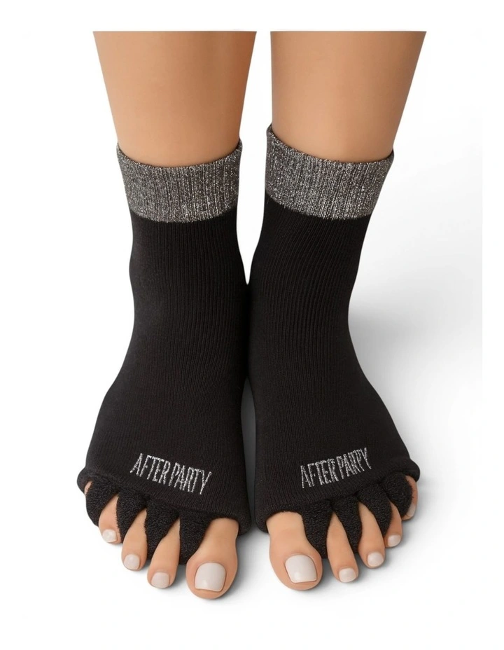 After Party Silicon Toe Socks Separators in Black image 5