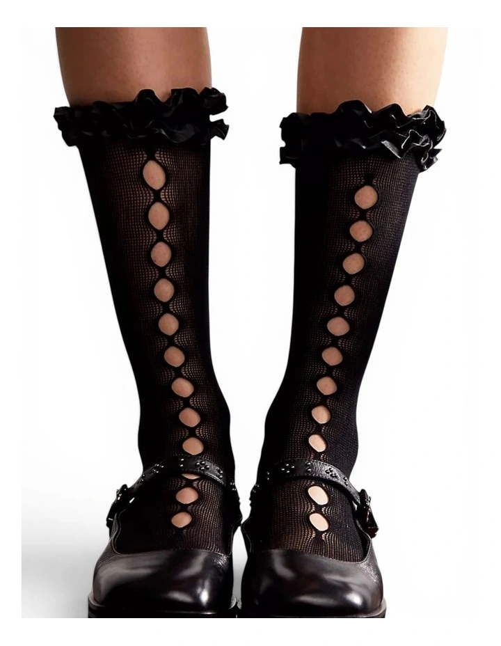 Wednesday Ruffle Socks in Black image 2