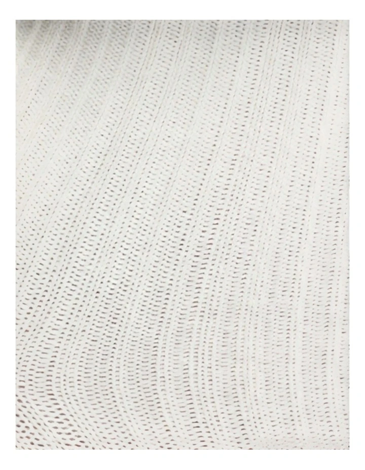 Sheer Frilly Cotton Socks in White image 5