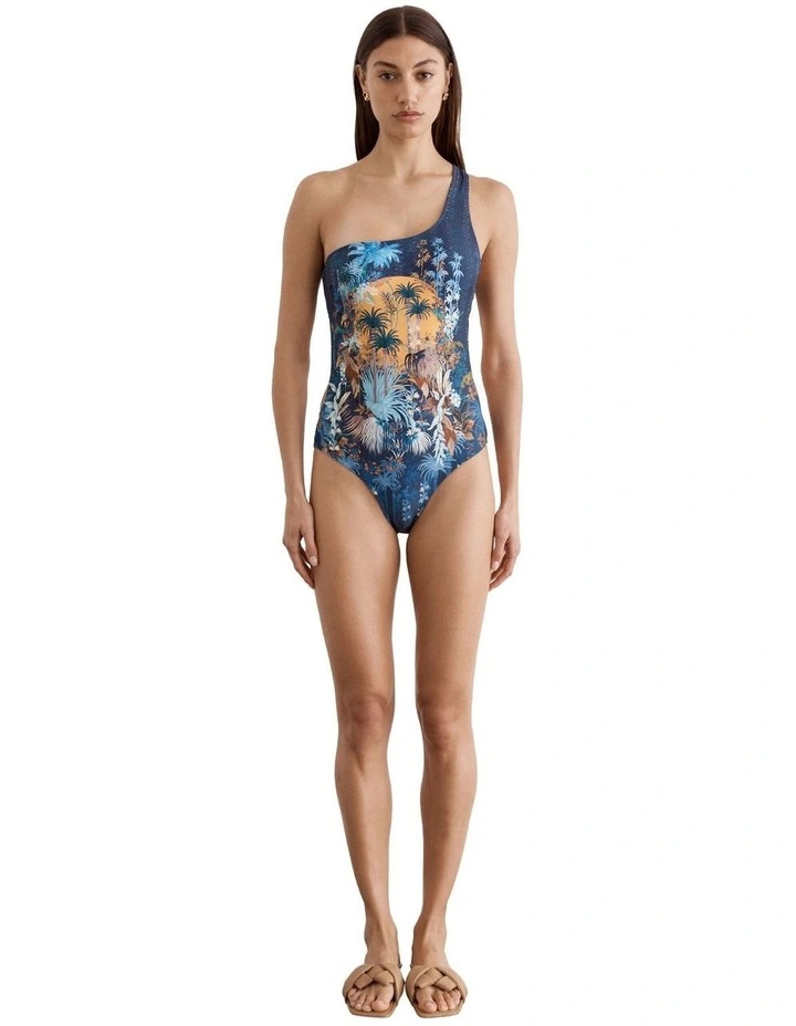 Luna Kaylee One Piece image 4