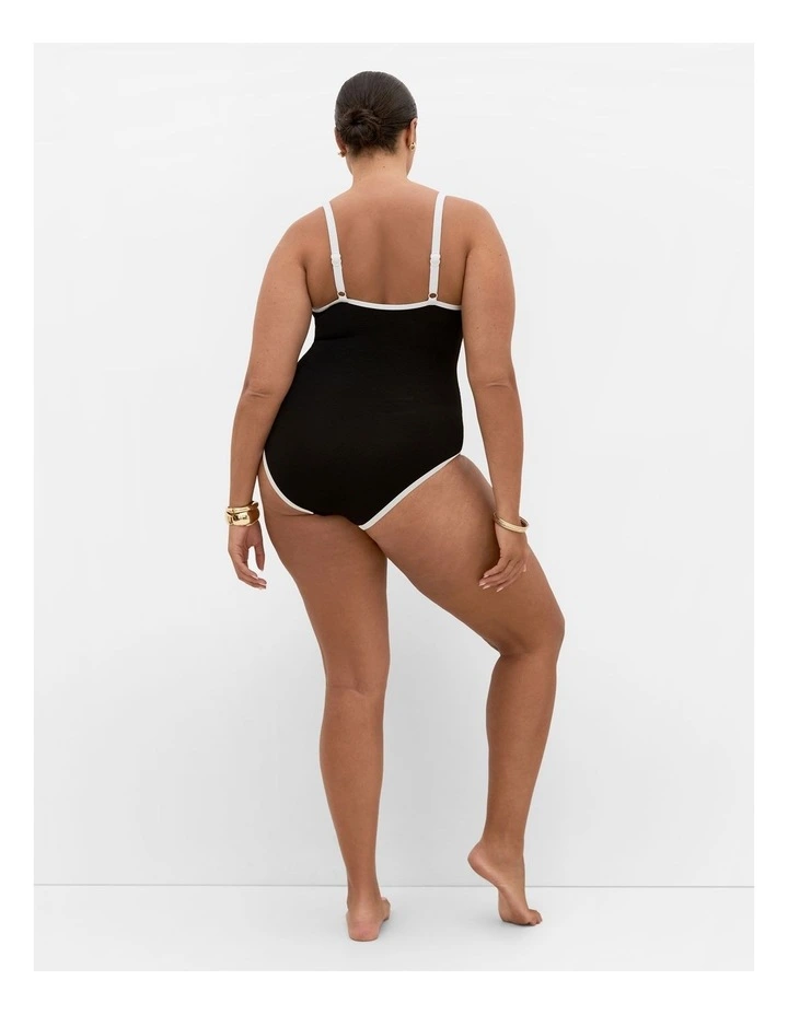 Plus Size Antigua Underwire 1 Piece in black image 2