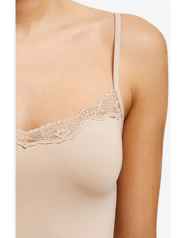 Classic Slip with Lace in Beige image 3