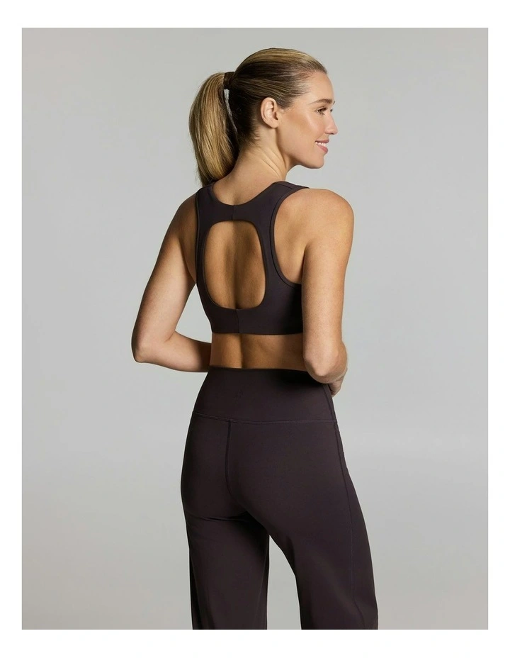 Square Neck Medium Impact Sports Bra Nutmeg image 3