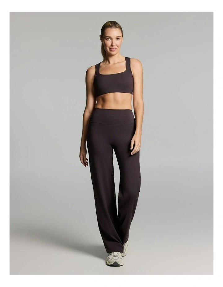 Square Neck Medium Impact Sports Bra Nutmeg image 5