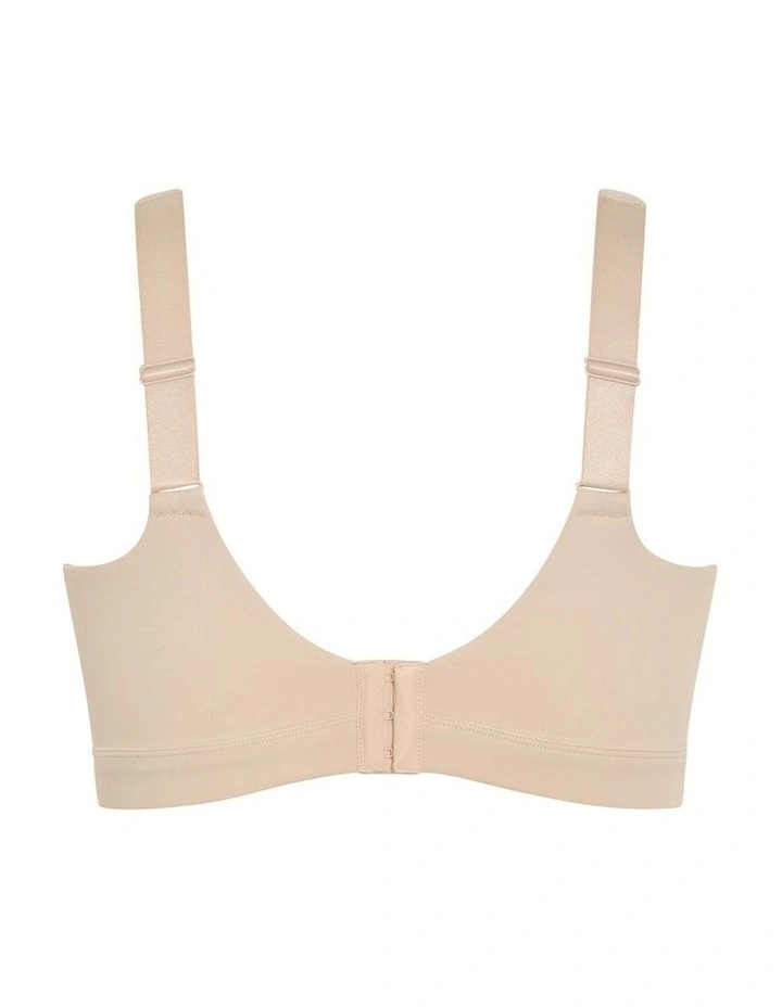 Bodycon Wireless Contour Bra in Latte image 4