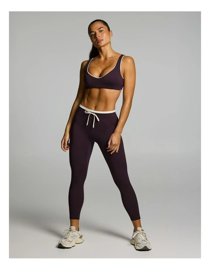 Twist Back Medium Support Sports Bra Boysenberry image 5