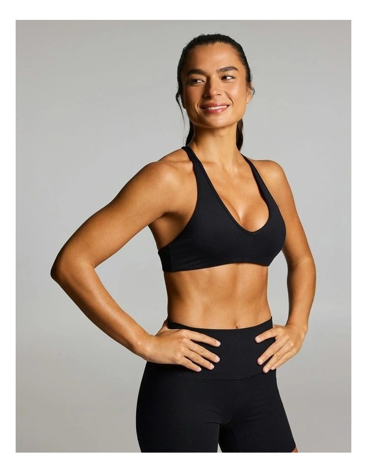Sculpt Low Support Sports Bra Black image 3